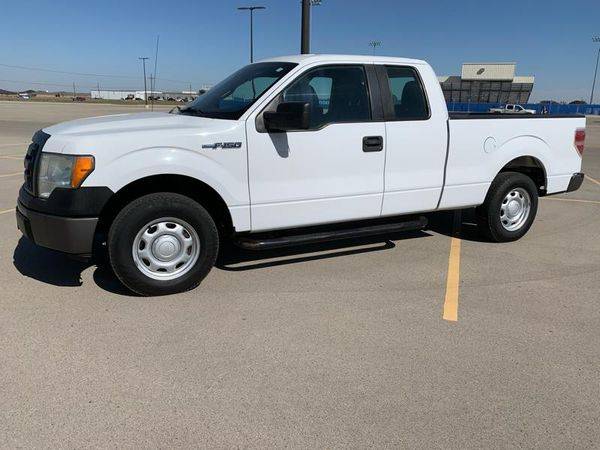 2011 Ford F-150 F150 F 150 2WD SuperCab 145 XL - CASH PRICES! TRADES... for sale in Lubbock, TX – photo 3