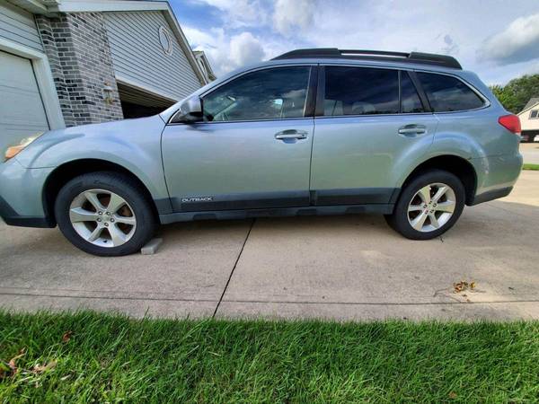 2013 Subaru Outback 2 5i Premium - - by dealer for sale in Fort Wayne, IN – photo 2