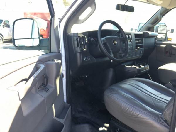 2018 Chevrolet Express Cargo Van for sale in Fountain Valley, CA – photo 6