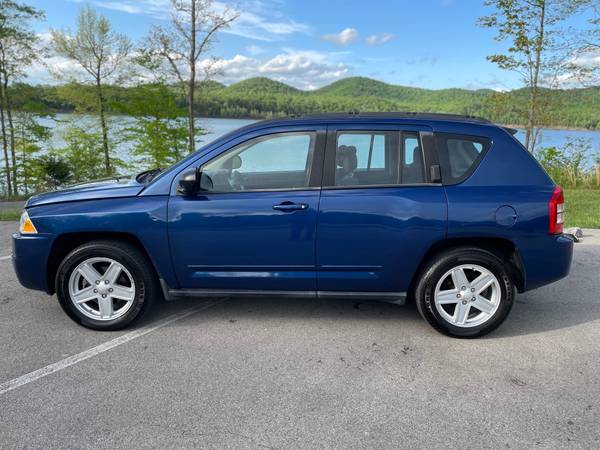 2010 Jeep Compass 4X4 - LOW MILES - NEW TIRES - CHECK OUT PHOTOS for sale in Salt Lick, KY – photo 4