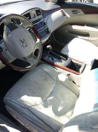 2011 Toyota Avalon Limited for sale in Wilmington, NC – photo 9