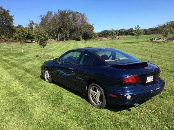 2002 Pontiac Sunfire GT for sale in Whitewater, WI – photo 2