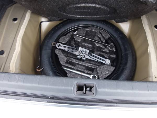 2011 Subaru Legacy Premium AWD for sale in Roanoke, VA – photo 22