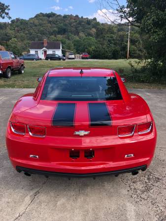 2011 Chevy Camaro 29,000 actual miles for sale in Point Pleasant, WV – photo 7