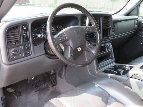 2004 Chevrolet Avalanche 1500 4WD for sale in Wyoming , MI – photo 23