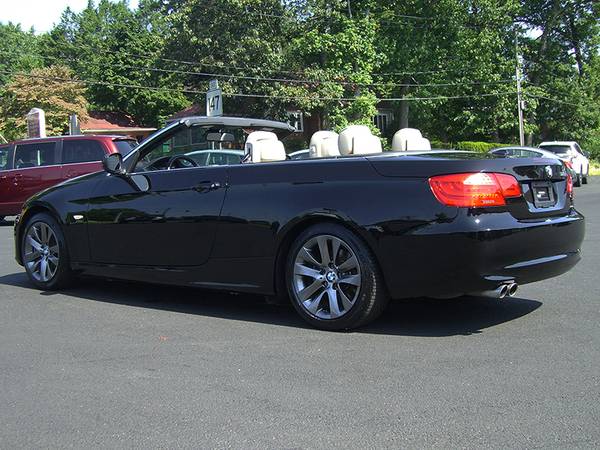 ► 2011 BMW 328i - POWER HARDTOP CONVERTBILE with ONLY 79k MILES !! for sale in Feeding Hills, MA – photo 3