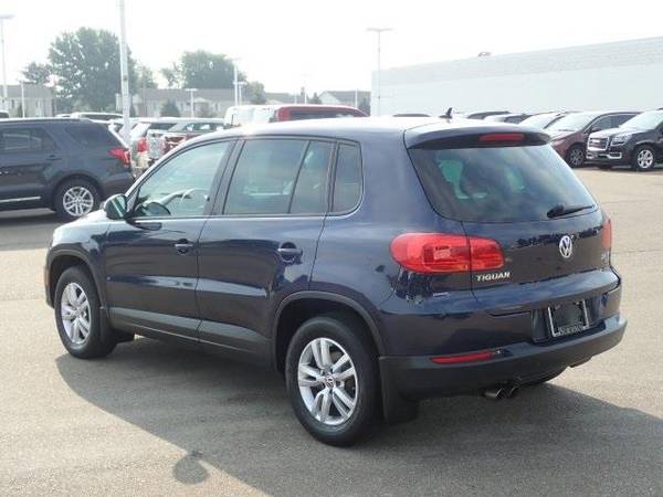 2012 Volkswagen Tiguan SUV S (Night Blue Metallic) GUARANTEED APPROVAL for sale in Sterling Heights, MI – photo 6