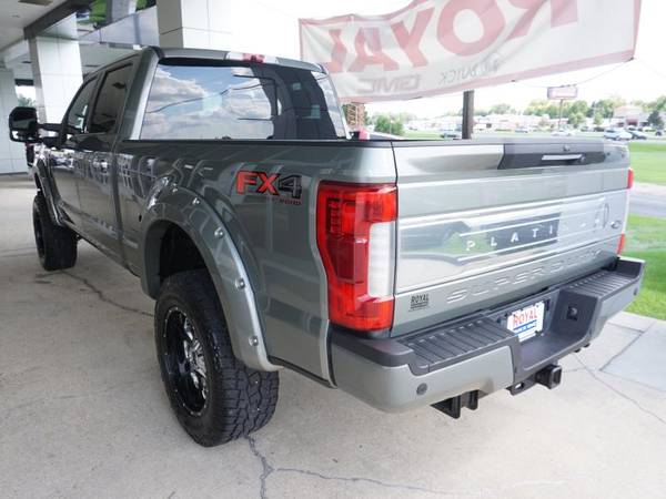 2019 Ford F250 Platinum 4WD 6.75ft Box pickup Silver Spruce for sale in Baton Rouge , LA – photo 5