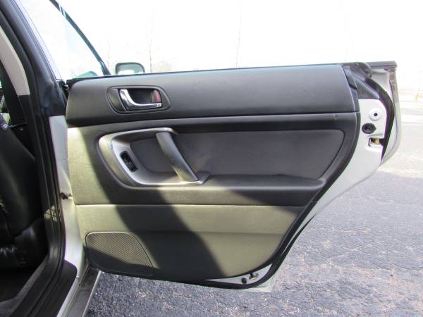 2005 Subaru Outback 2.5i Wagon w/ Heated Leather - GOOD TIRES! -... for sale in Jenison, MI – photo 20