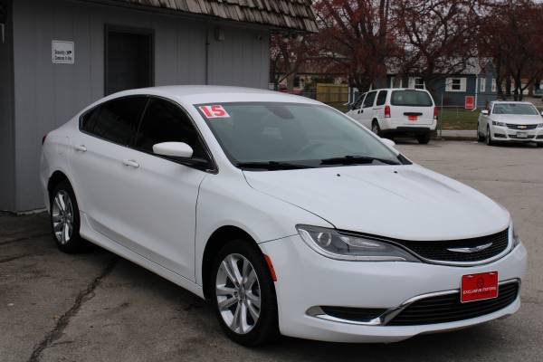 2015 Chrysler 200 Limited 4dr Sedan, Only 73k, Great Price - cars &... for sale in Omaha, IA – photo 5