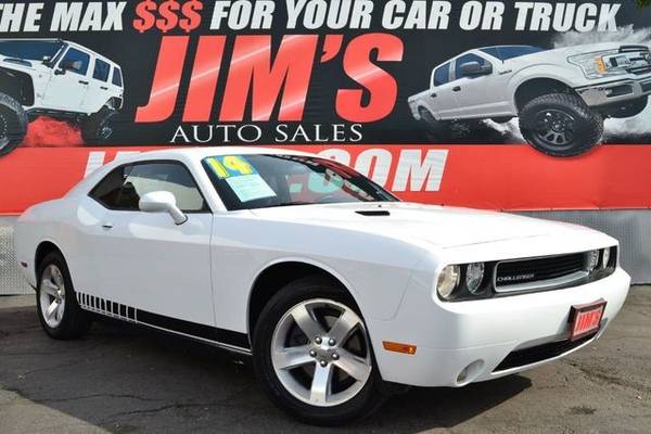 2014 Dodge Challenger 2dr Coupe SXT Coupe - cars & trucks - by... for sale in HARBOR CITY, CA – photo 3