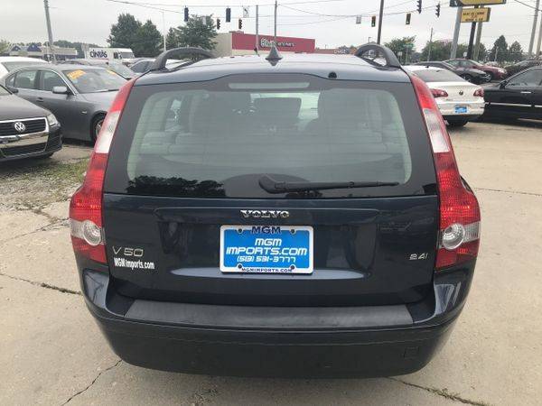2006 Volvo V50 2.4i 2.4i 4dr Wagon - ALL CREDIT WELCOME! for sale in Cincinnati, OH – photo 6
