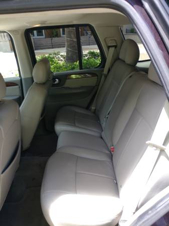 GMC Envoy SLT 4WD sunroof 1 owner private clean Carfax for sale in Fort Myers, FL – photo 7