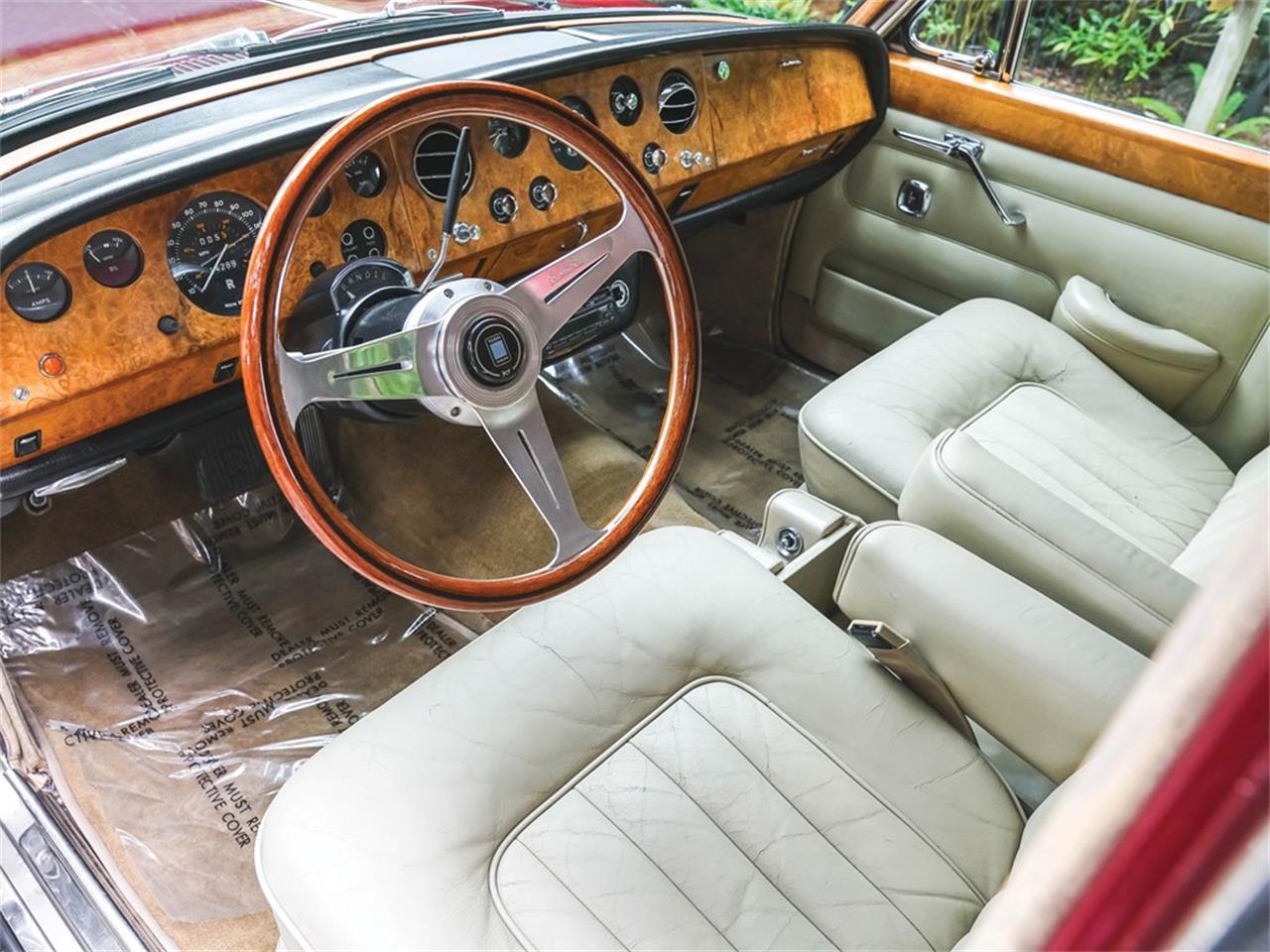 For Sale at Auction: 1968 Rolls-Royce Silver Shadow for sale in Auburn, IN – photo 4