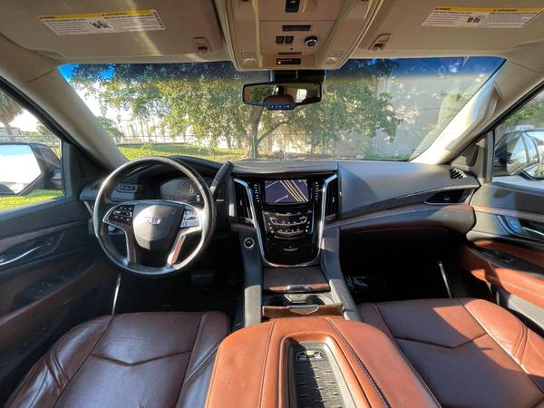 2015 Cadillac Escalade - - by dealer - vehicle for sale in Margate, FL – photo 17