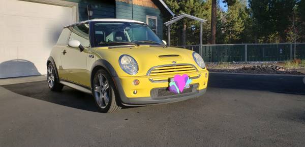 2004 Mini Cooper S - 6 Speed Manual for sale in Bend, OR