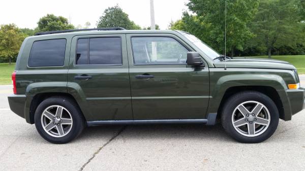 07 JEEP PATRIOT LIMITED 4WD- LEATHER, ROOF, SHARP SUV, SEVERAL TO SEE! for sale in Miamisburg, OH – photo 10