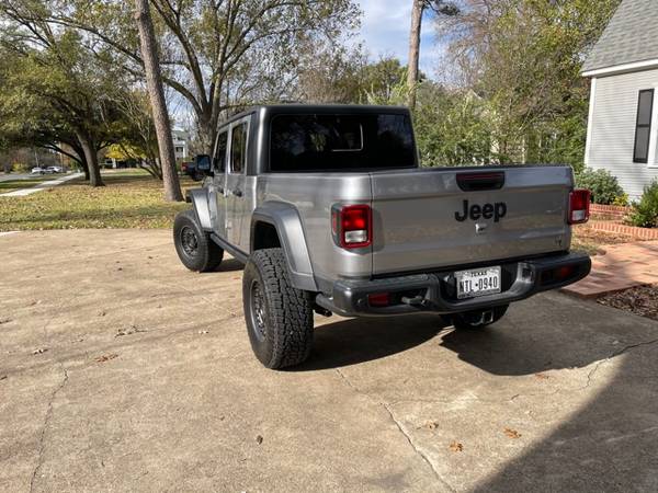 2020 Jeep Gladiator - cars & trucks - by owner - vehicle automotive... for sale in Terrell, TX – photo 4
