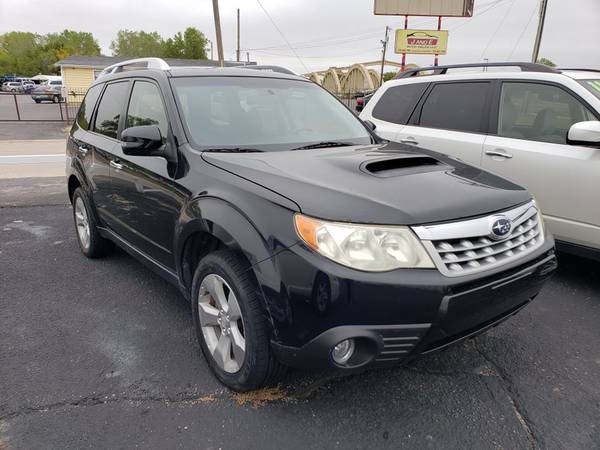 2011 Subaru Forester - - by dealer - vehicle for sale in Wichita, KS