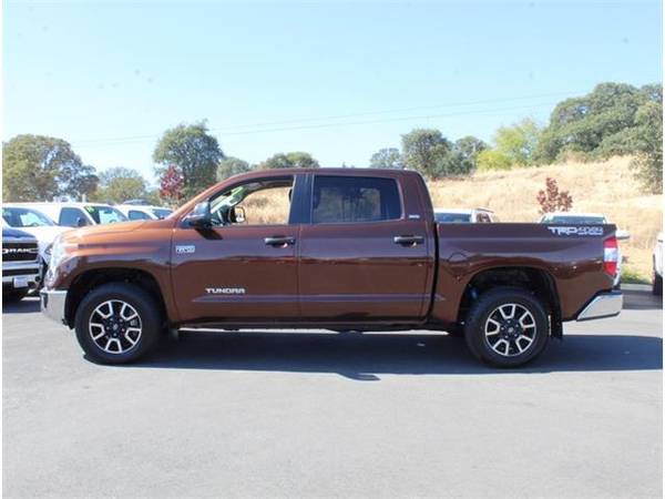 2016 Toyota Tundra truck SR5 (Sunset Bronze Mica) for sale in Lakeport, CA – photo 2