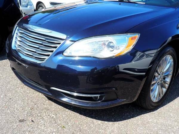 2011 Chrysler 200 Limited - - by dealer - vehicle for sale in Other, NY – photo 7