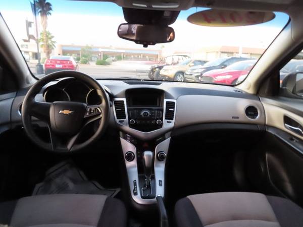 2014 Chevrolet Cruze 4dr Sdn Auto LS / CLEAN ARIZONA CARFAX /... for sale in Tucson, AZ – photo 9