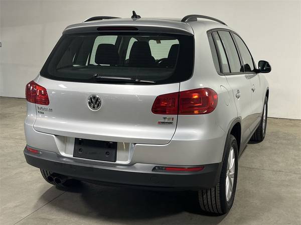 2017 Volkswagen Tiguan 2 0T 4Motion - - by dealer for sale in Buffalo, NY – photo 8