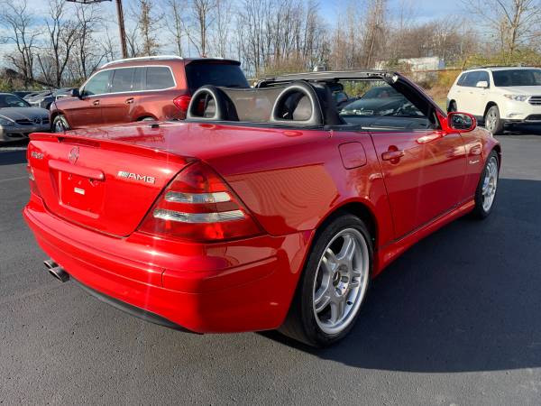 2004 Mercedes SLK 32 AMG Red w/ Red/Black Leather Hard Top... for sale in Jeffersonville, KY – photo 4