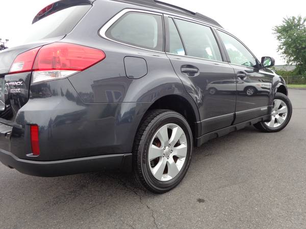 ****2012 SUBARU OUTBACK WAGON-AWD-152k-1OWNER-LOOKS/RUNS/DRIVES GREAT for sale in East Windsor, MA – photo 21