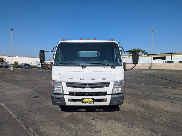 2015 Mitsubishi Fuso FE160 16FT Stake Bed Truck With Leftgate DIESEL for sale in Fountain Valley, CA – photo 2