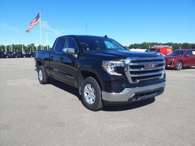 2020 GMC Sierra 1500 SLE Double Cab 4WD for sale in Other, MI – photo 2
