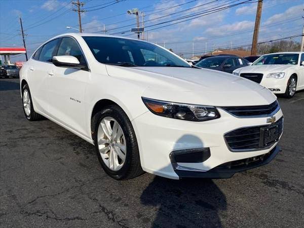 2018 Chevrolet Chevy Malibu LT - - by dealer - vehicle for sale in Maple Shade, NJ – photo 3