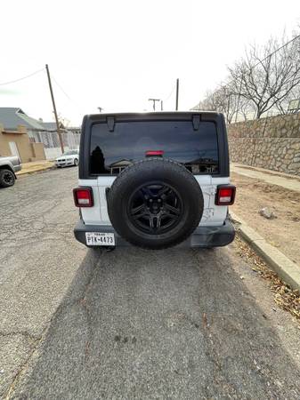 2018 Jeep Wrangler JL for sale in El Paso, TX – photo 9