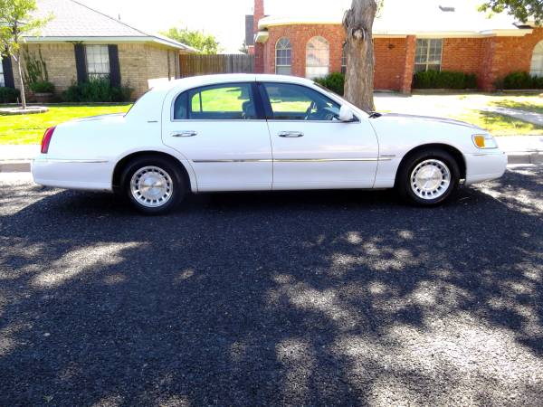 1999 lincoln town car for sale in Amarillo, TX – photo 3