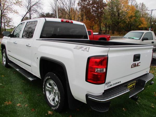 2014 gmc 1500 crewcab 4x4 Z71 - cars & trucks - by dealer - vehicle... for sale in Fort Atkinson, WI – photo 8