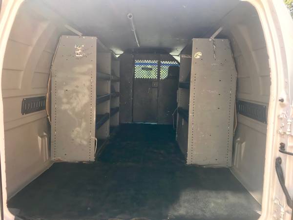 2013 Ford E-250 Extended Cargo Van 1 Owner Excellent Condition for sale in Philadelphia, PA – photo 8