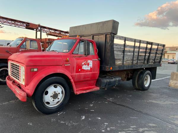1986 Ford F600 Crane Truck only 34k miles Runs Great for sale in Philadelphia, PA – photo 15