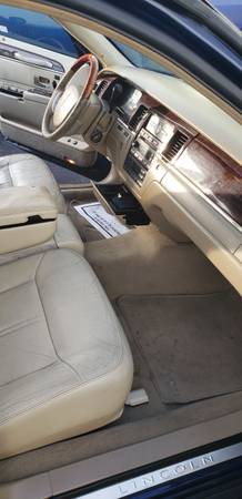 2007 Lincoln Town Car for sale in TAMPA, FL – photo 9