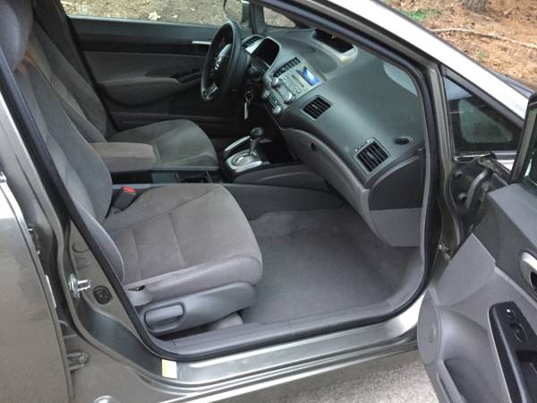 2006 Honda Civic civic - cars & trucks - by owner - vehicle... for sale in Evanston, IL – photo 3