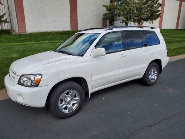 2007 Toyota Highlander fwd 4cyl for sale in Saint Paul, MN