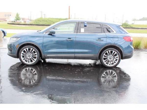 2016 Lincoln MKX SUV Reserve - Lincoln Allure Blue Metallic for sale in Green Bay, WI – photo 6