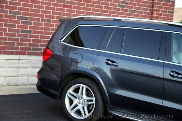 2014 *Mercedes-Benz* *GL-Class* *4MATIC 4dr GL 550* for sale in Stone Park, IL – photo 11