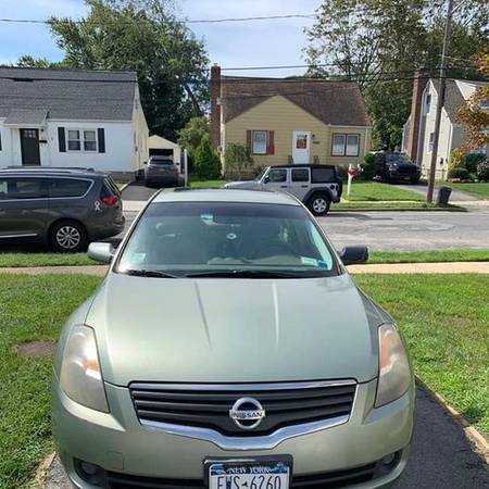 2007 Nissan Altima - cars & trucks - by owner - vehicle automotive... for sale in Bellmore, NY