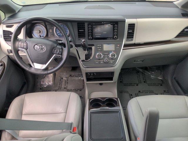2019 Toyota Sienna XLE for sale in Durham, NC – photo 27