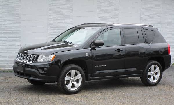 2012 Jeep Compass Limited Low Miles Very Nice 4x4 - cars & for sale in Minerva, OH