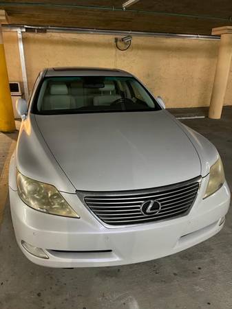 2008 Lexus LS 460 clean title asking 12, 000 O B O for sale in Miami, FL – photo 3