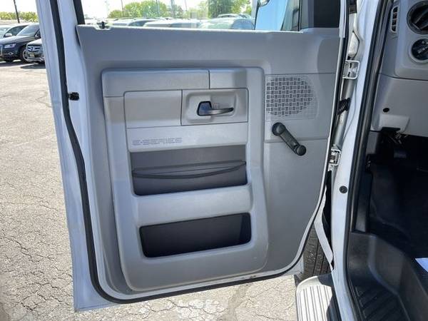 2012 Ford E150 Passenger XLT Van 3D - - by dealer for sale in Lincoln, NE – photo 12