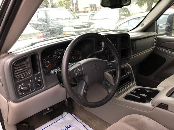 2005 CHEVROLET SUBURBAN for sale in milwaukee, WI – photo 9