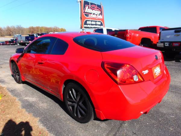 2010 Nissan Altima 3.5 SR, 147K Miles, Sporty, Fun To Drive! for sale in Alexandria, ND – photo 4
