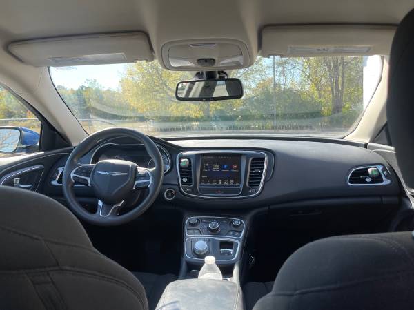 Selling my 2016 Chrysler 200 This vehicle has a 2 4 L 4-cylinder for sale in Lenoir City, TN – photo 17